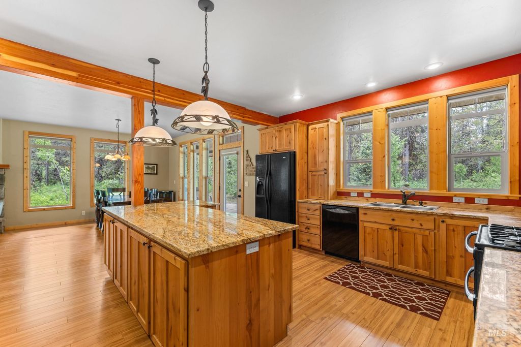 14199 Franklin Rd, McCall, ID 83638 photo 13