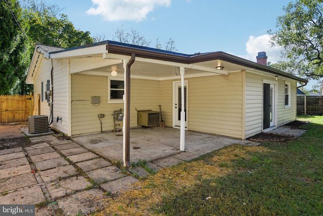 2504 KINDERBROOK LN, Bowie, MD 20715