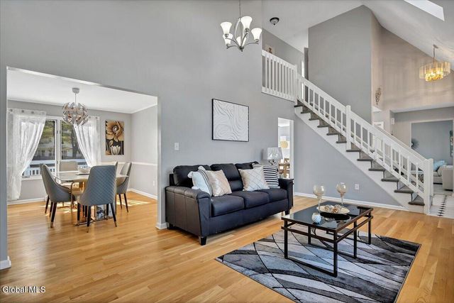 217 Long Meadow Lane, Rotterdam, NY 12306