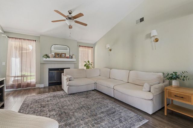 8500 Nandina Way, Antelope, CA 95843