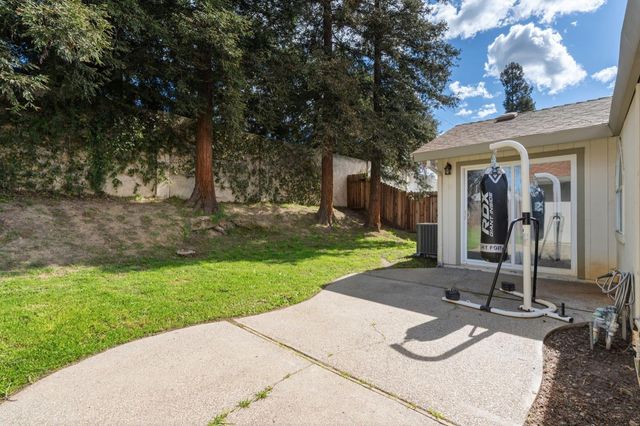 8500 Nandina Way, Antelope, CA 95843