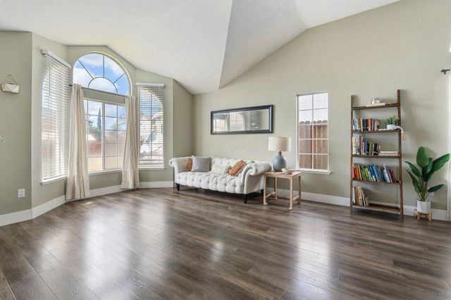 8500 Nandina Way, Antelope, CA 95843