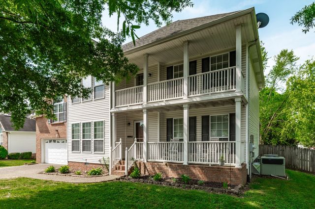 1235 Briarcliff Ave, Gallatin, TN 37066