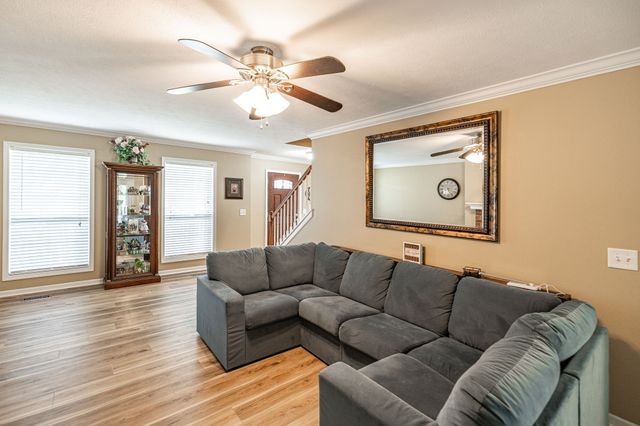 1235 Briarcliff Ave, Gallatin, TN 37066