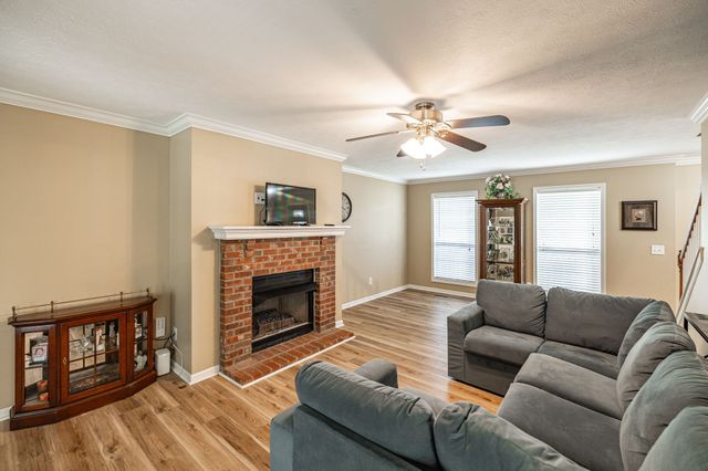 1235 Briarcliff Ave, Gallatin, TN 37066