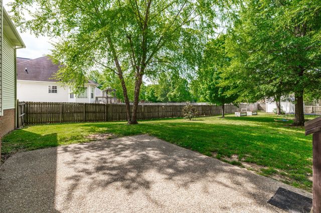 1235 Briarcliff Ave, Gallatin, TN 37066