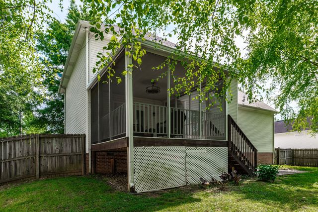 1235 Briarcliff Ave, Gallatin, TN 37066