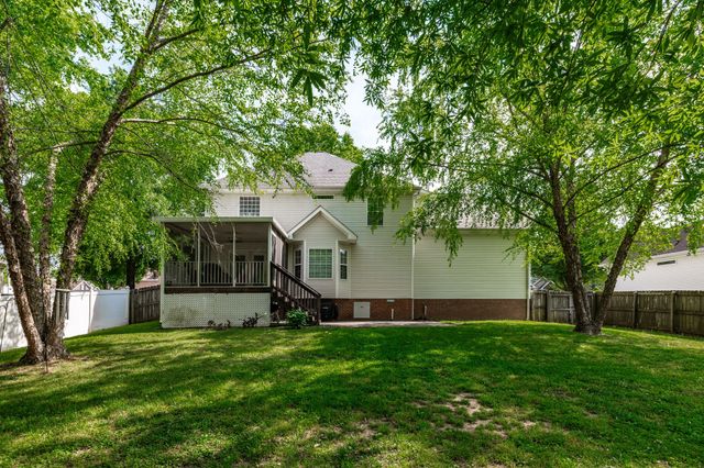 1235 Briarcliff Ave, Gallatin, TN 37066