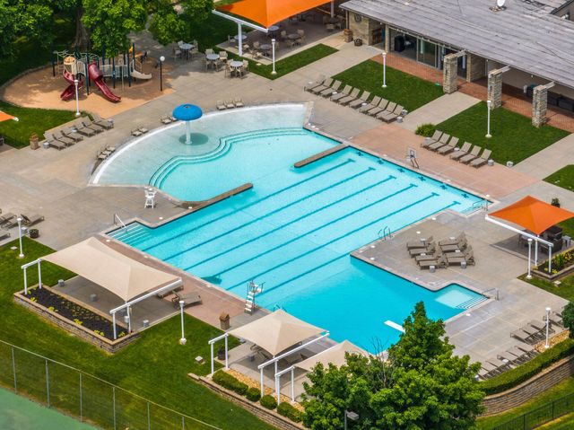 3705 E Cypress Street, Springfield, MO 65802