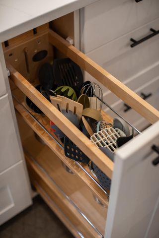 3705 E Cypress Street, Springfield, MO 65802