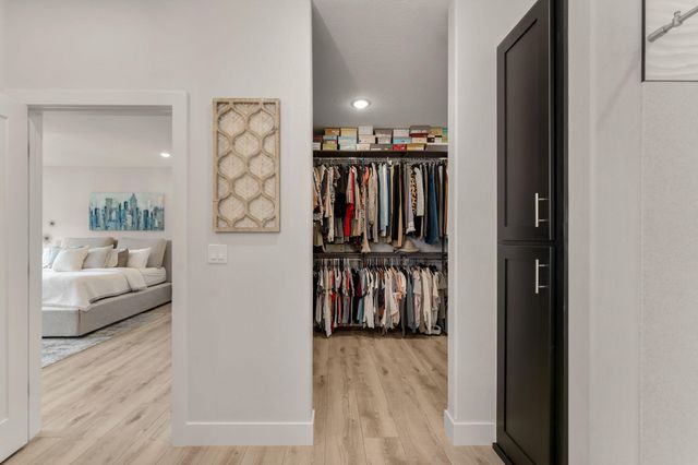 3705 E Cypress Street, Springfield, MO 65802