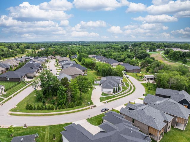 3705 E Cypress Street, Springfield, MO 65802