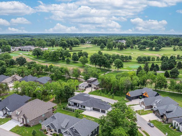 3705 E Cypress Street, Springfield, MO 65802