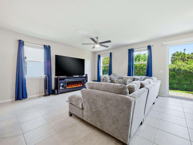 5720 Mentmore Drive, West Palm Beach, FL 33407