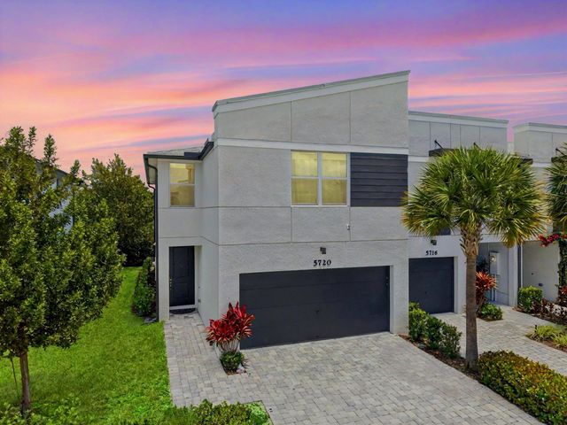 5720 Mentmore Drive, West Palm Beach, FL 33407
