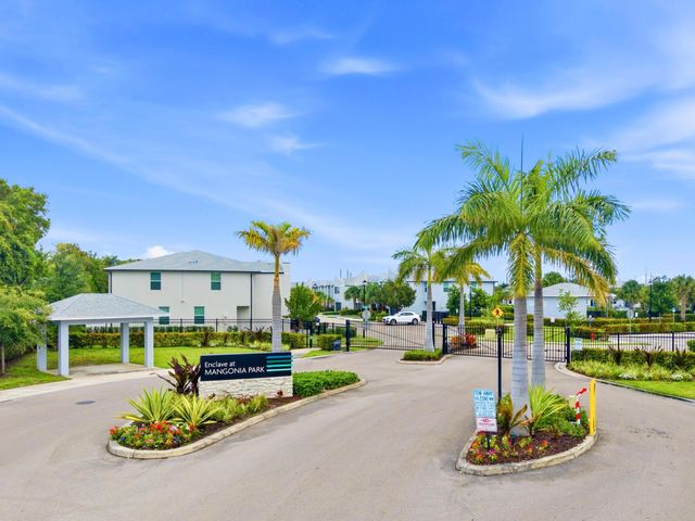5720 Mentmore Drive, West Palm Beach, FL 33407