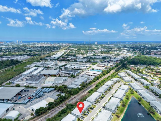 5720 Mentmore Drive, West Palm Beach, FL 33407