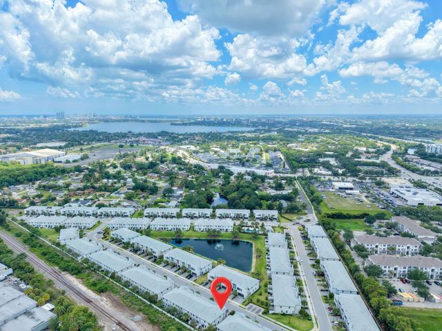 5720 Mentmore Drive, West Palm Beach, FL 33407