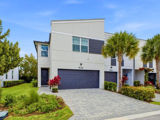 5720 Mentmore Drive, West Palm Beach, FL 33407