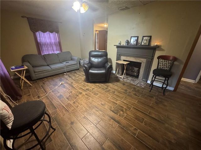 1104 Dauphin Island Parkway, Mobile, AL 36605