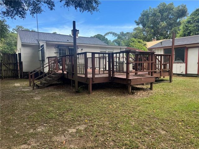 1104 Dauphin Island Parkway, Mobile, AL 36605