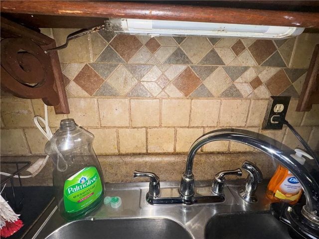 1104 Dauphin Island Parkway, Mobile, AL 36605