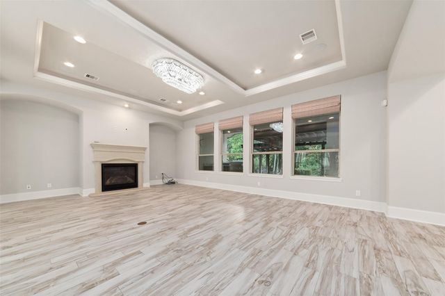 2948 S Cotswold Manor Drive, Kingwood, TX 77339