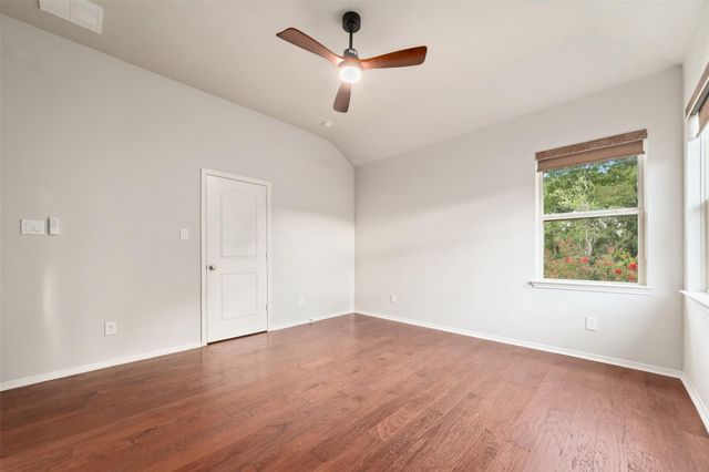 2948 S Cotswold Manor Drive, Kingwood, TX 77339