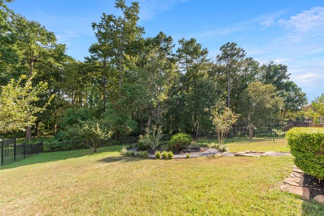 2948 S Cotswold Manor Drive, Kingwood, TX 77339