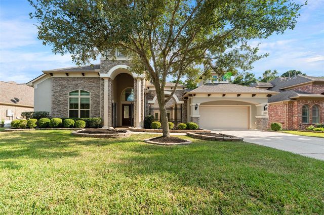 2948 S Cotswold Manor Drive, Kingwood, TX 77339