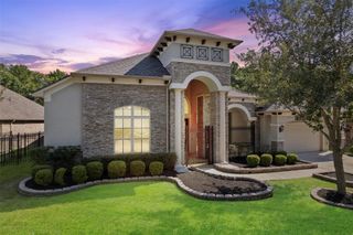 2948 S Cotswold Manor Drive, Kingwood, TX 77339