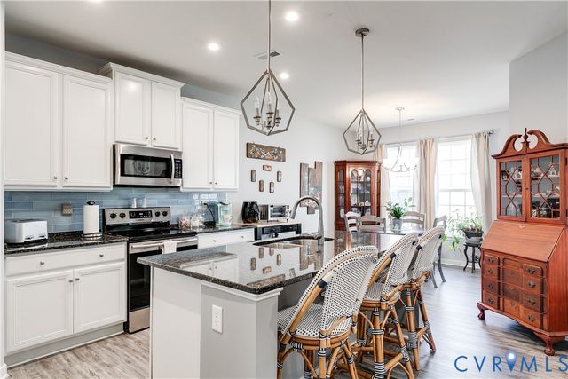 6619 Welara Run, Moseley, VA 23120