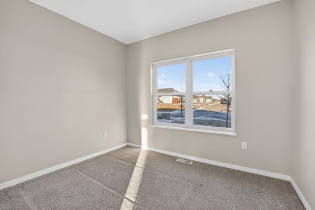 4617 Eden Way, Cedar Falls, IA 50613