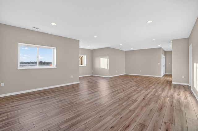 4617 Eden Way, Cedar Falls, IA 50613