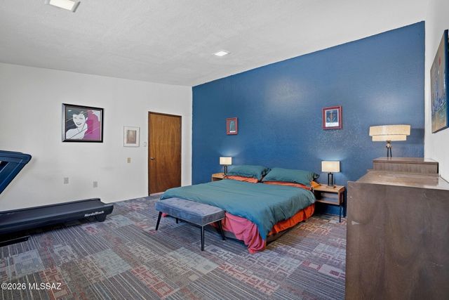 580 W Sunset Avenue, Oracle, AZ 85623