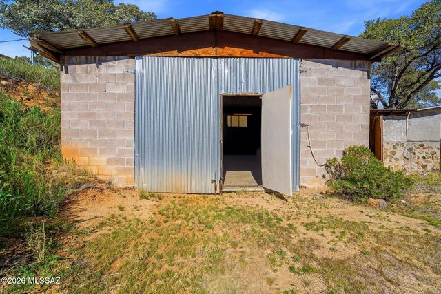 580 W Sunset Avenue, Oracle, AZ 85623