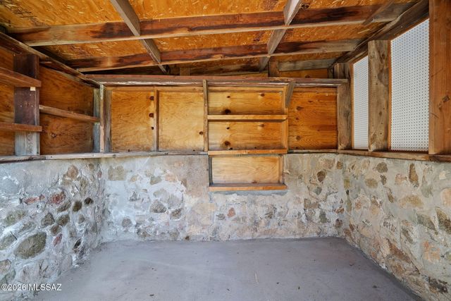 580 W Sunset Avenue, Oracle, AZ 85623