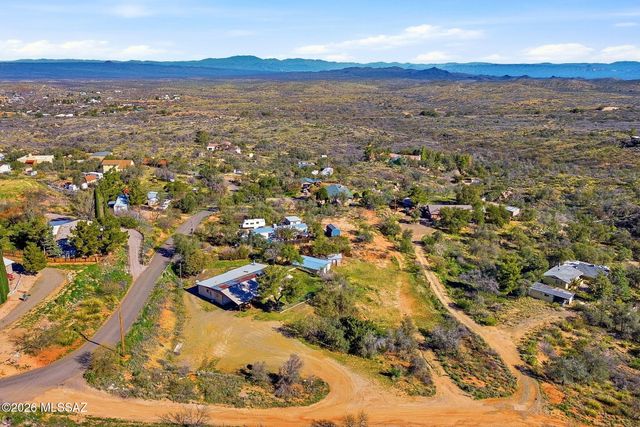 580 W Sunset Avenue, Oracle, AZ 85623