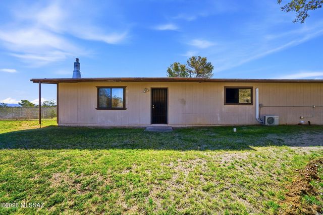 580 W Sunset Avenue, Oracle, AZ 85623
