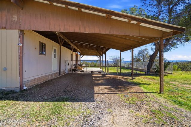 580 W Sunset Avenue, Oracle, AZ 85623