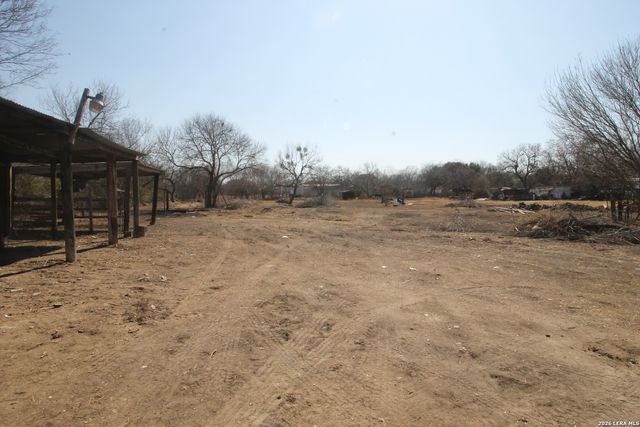 536 W Villaret, San Antonio, TX 78221