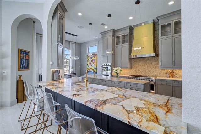 4635 DOLPHIN CAY LANE S, St Petersburg, FL 33711