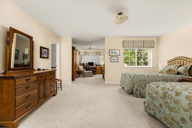 922 Freeman Ln, Grass Valley, CA 95949