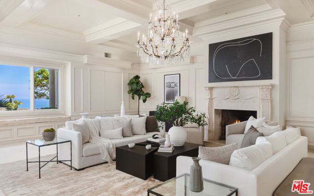 28824 Cliffside Drive, Malibu, CA 90265
