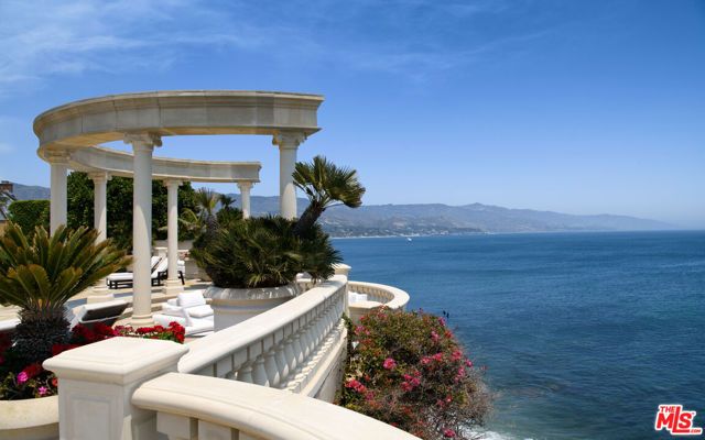 28824 Cliffside Drive, Malibu, CA 90265