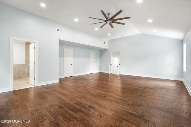 146 Bruce Road, Middletown, NJ 07701
