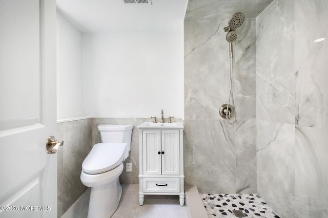 146 Bruce Road, Middletown, NJ 07701