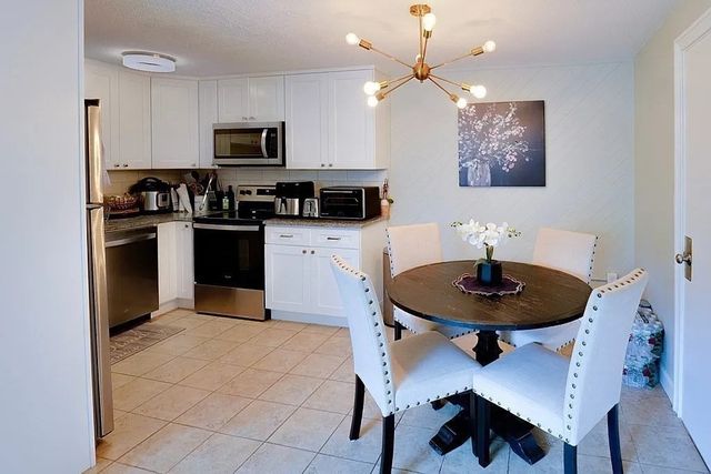 83 Nicholas Rd H, Framingham, MA 01701