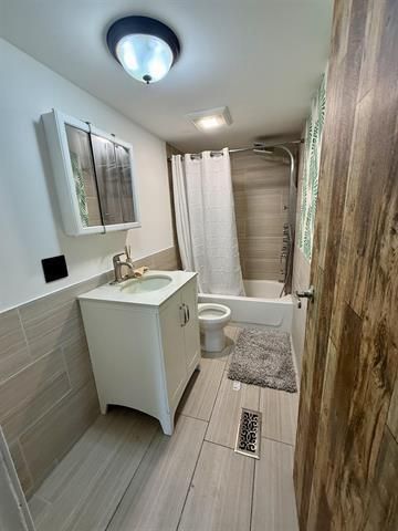 1173 gale Court, Wisconsin Dells, WI 53965