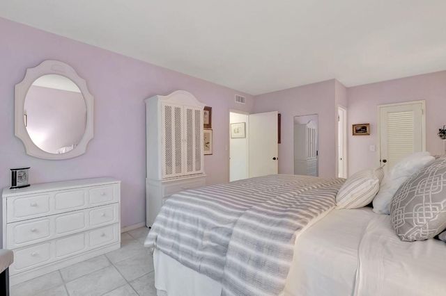 1000 Lowry Street 1f, Delray Beach, FL 33483